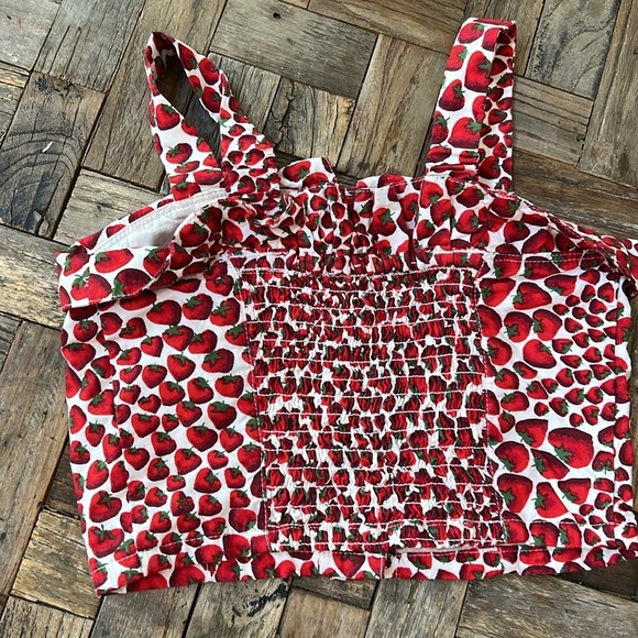 Crewcuts Girls Strawberry Summer Top Size 4-5 - Picture 4 of 7